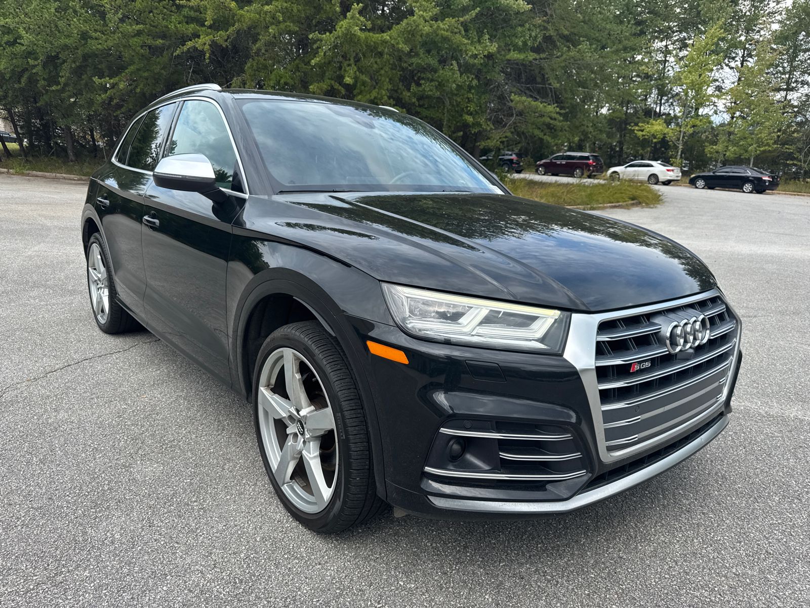 2020 Audi SQ5 Prestige photo 2