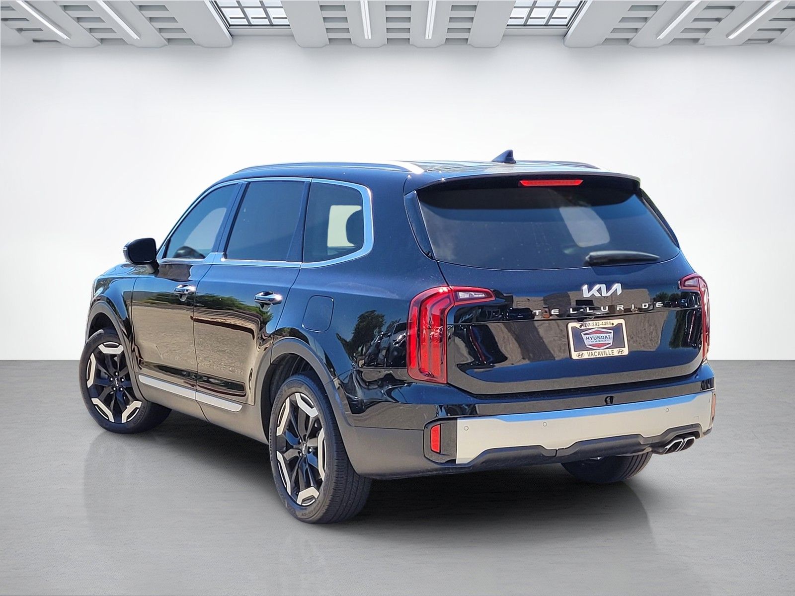 2024 Kia Telluride S - Photo 14