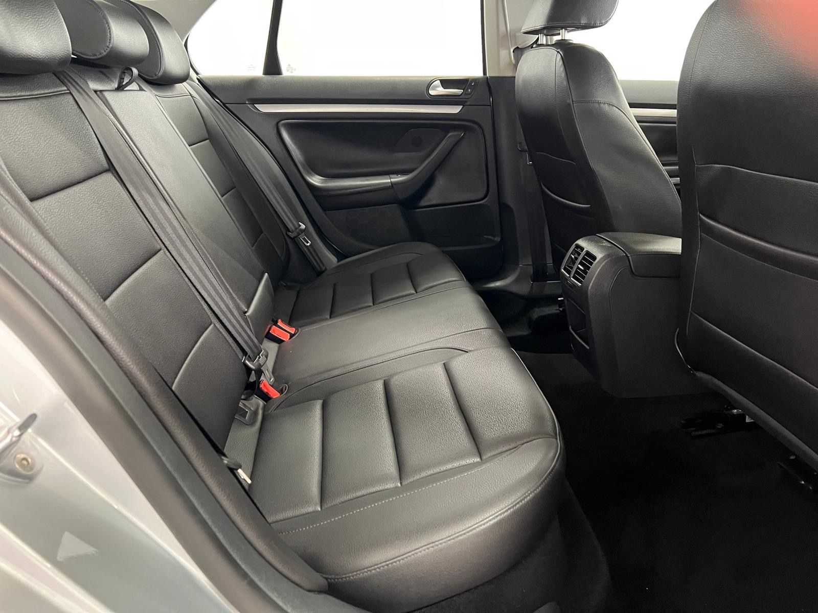 Used Car 2010 Volkswagen Jetta  For Sale Under $10,000 In Austin, Texas