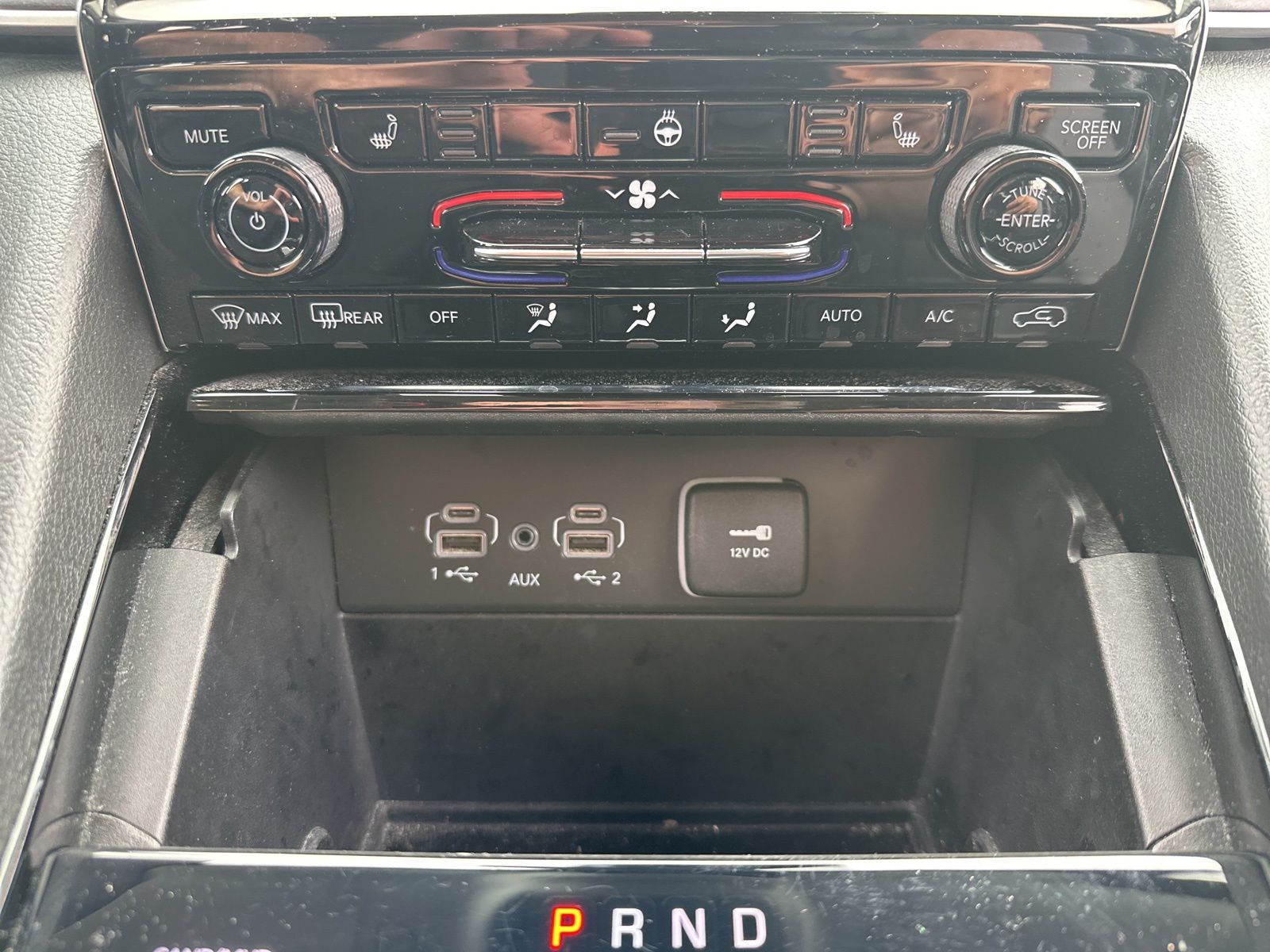 Used 2023 White Jeep Limited image 23