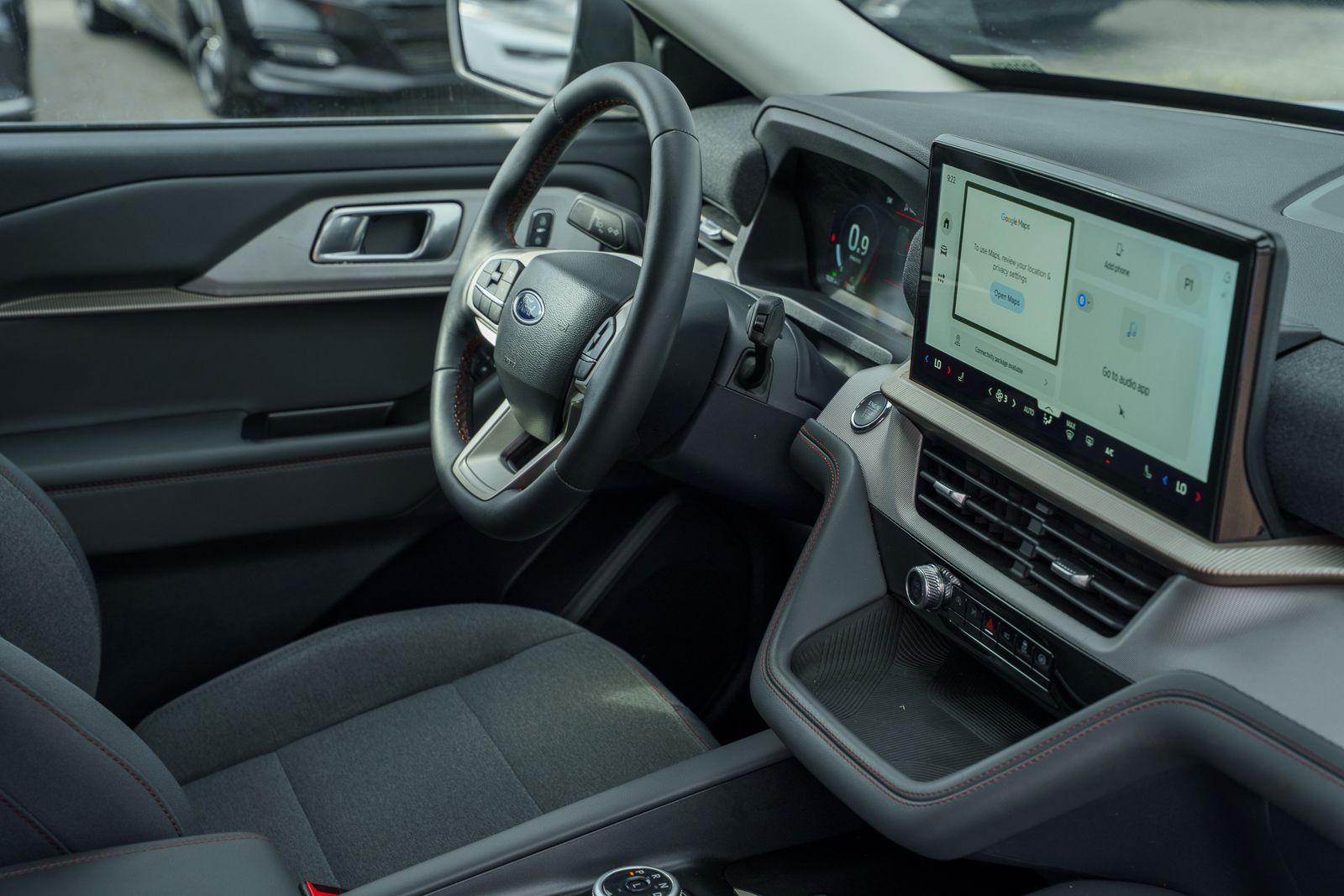 Used 2025 Ford Explorer SUV