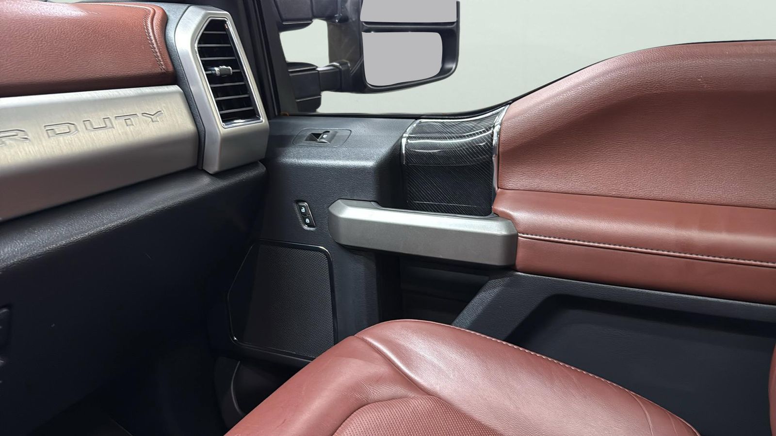 Used Car 2022 Ford F-250sd  Platinum For Sale Under $70,000 In Austin, Texas