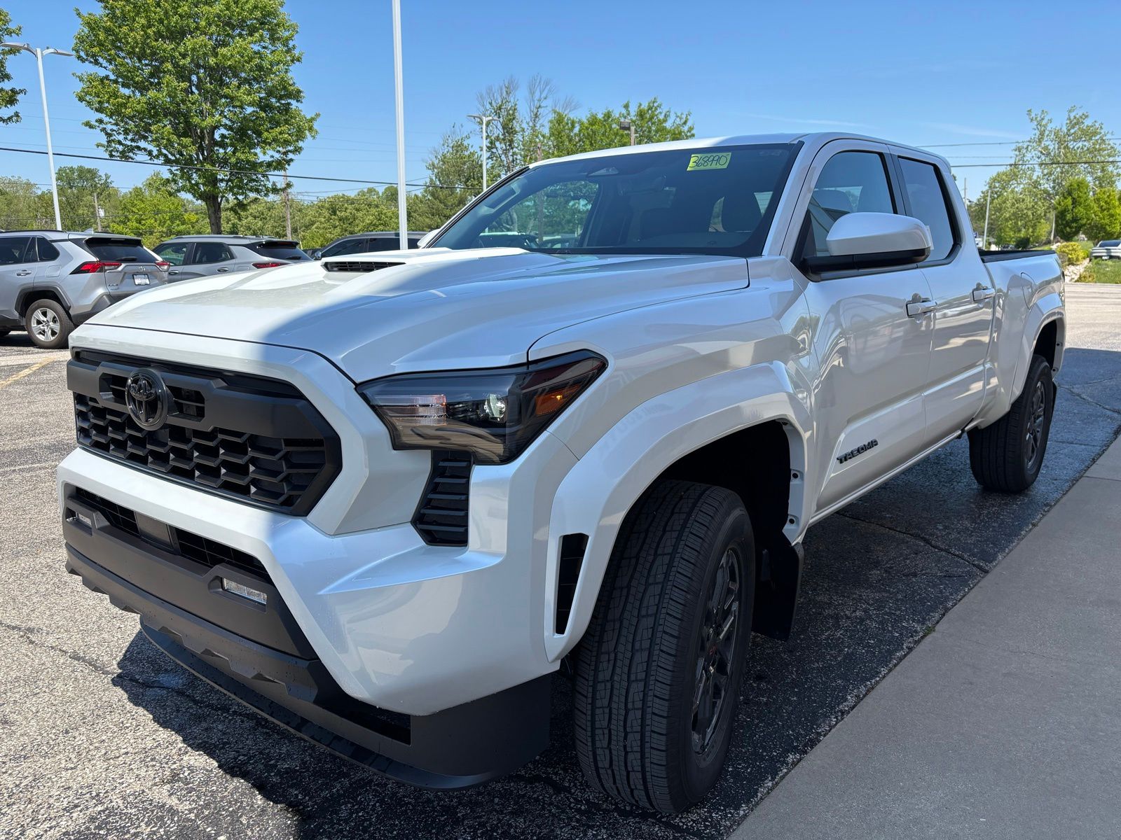 View vehicle photo 3