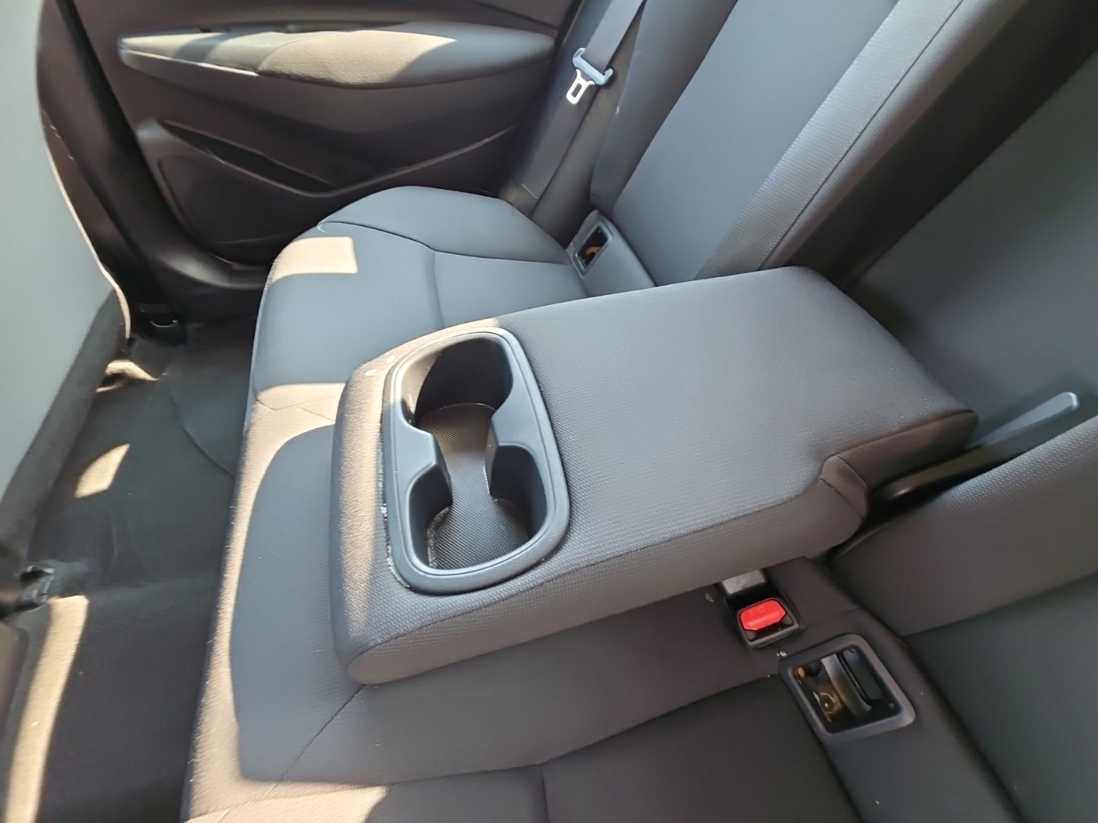 Used 2023 Silver Toyota LE image 33