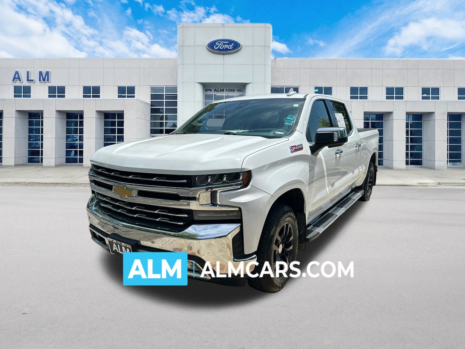 Summit White 2021 Chevrolet Silverado 1500 Pickup Truck Four-Wheel Drive 8-Speed Automatic