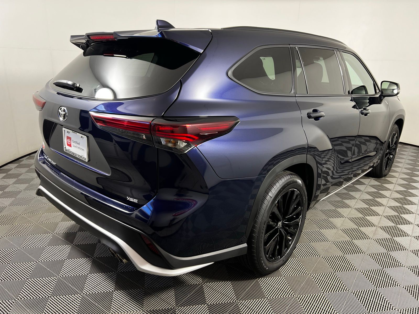 2024 Toyota Highlander XSE 5