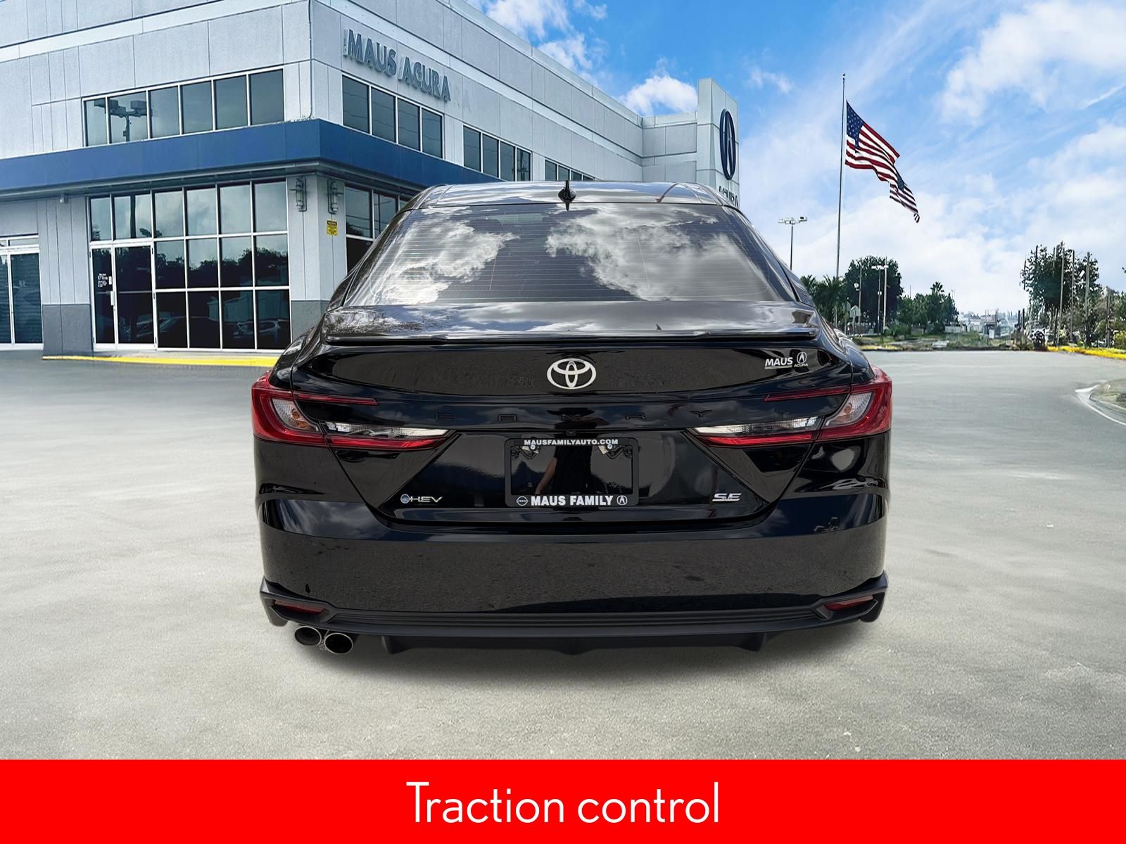 Used 2025 Toyota Camry SE 4D Sedan