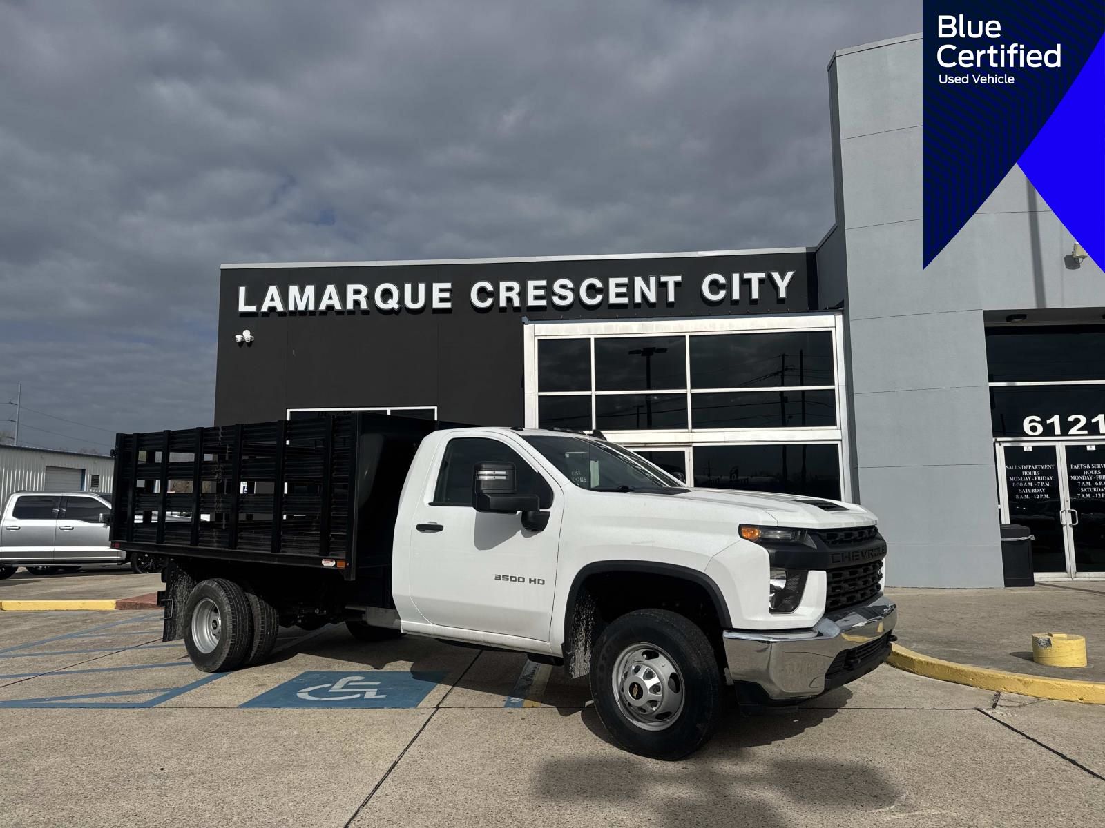 2022 Chevrolet Silverado 3500HD Work Truck LB RWD