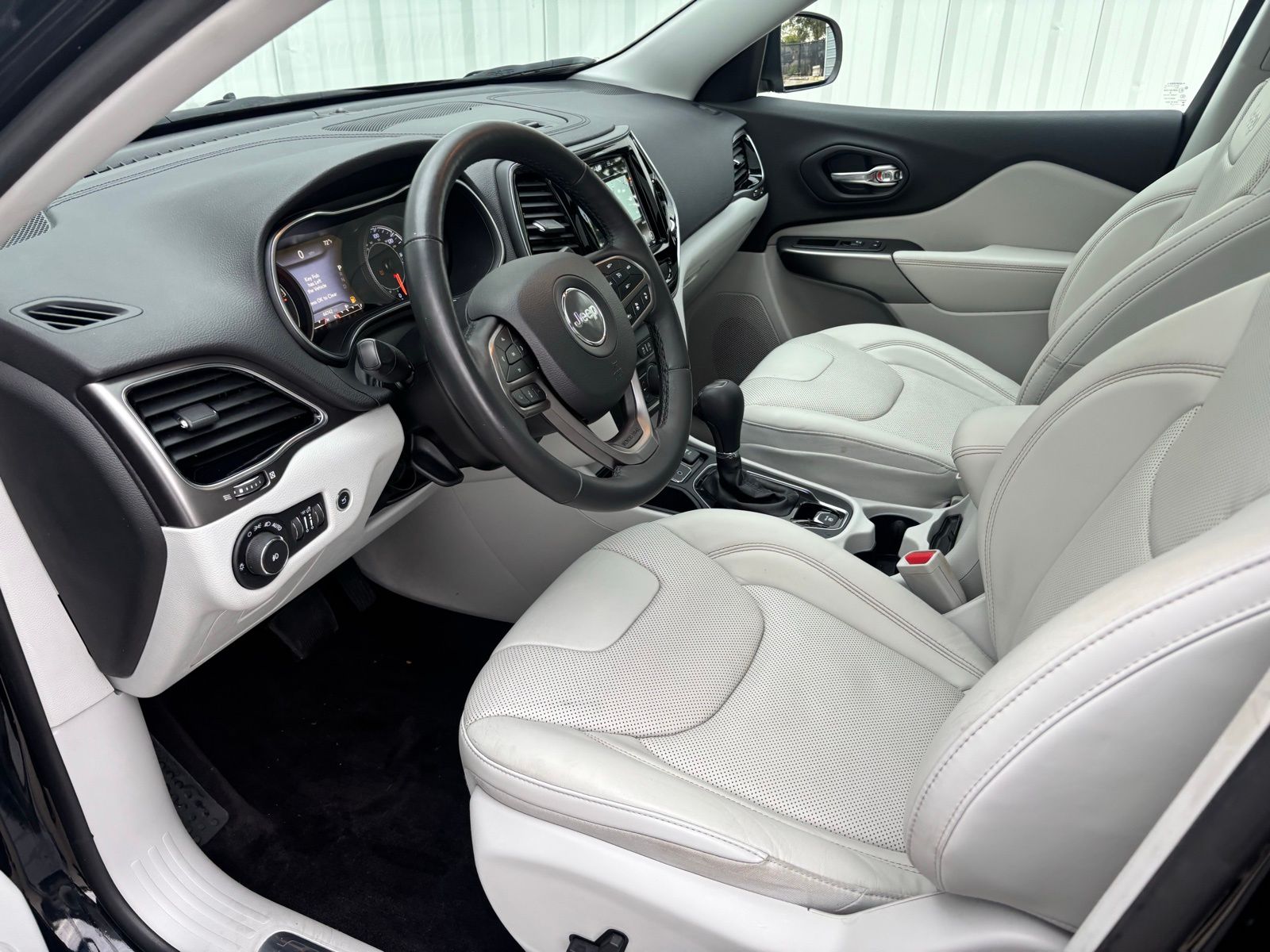 Used Car 2019 Jeep Cherokee  Limited For Sale Under $20,000 In Austin, Texas