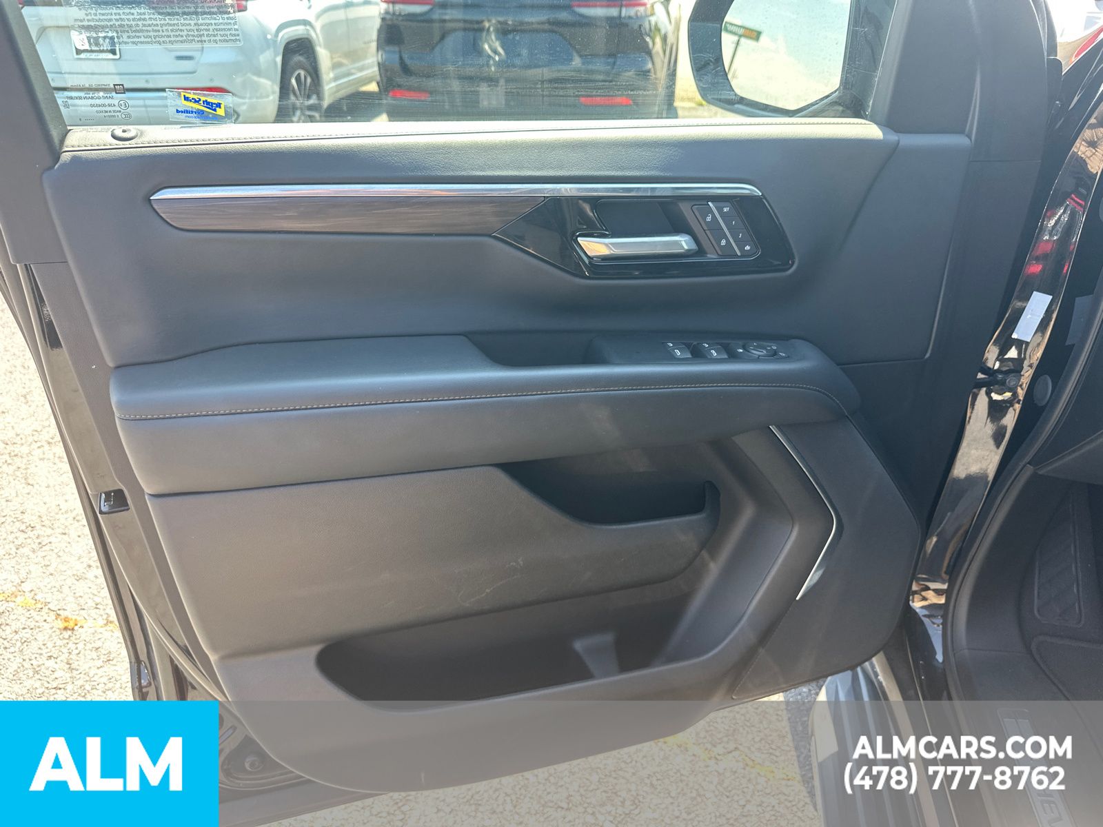 Used 2025 Black Chevrolet LT image 12