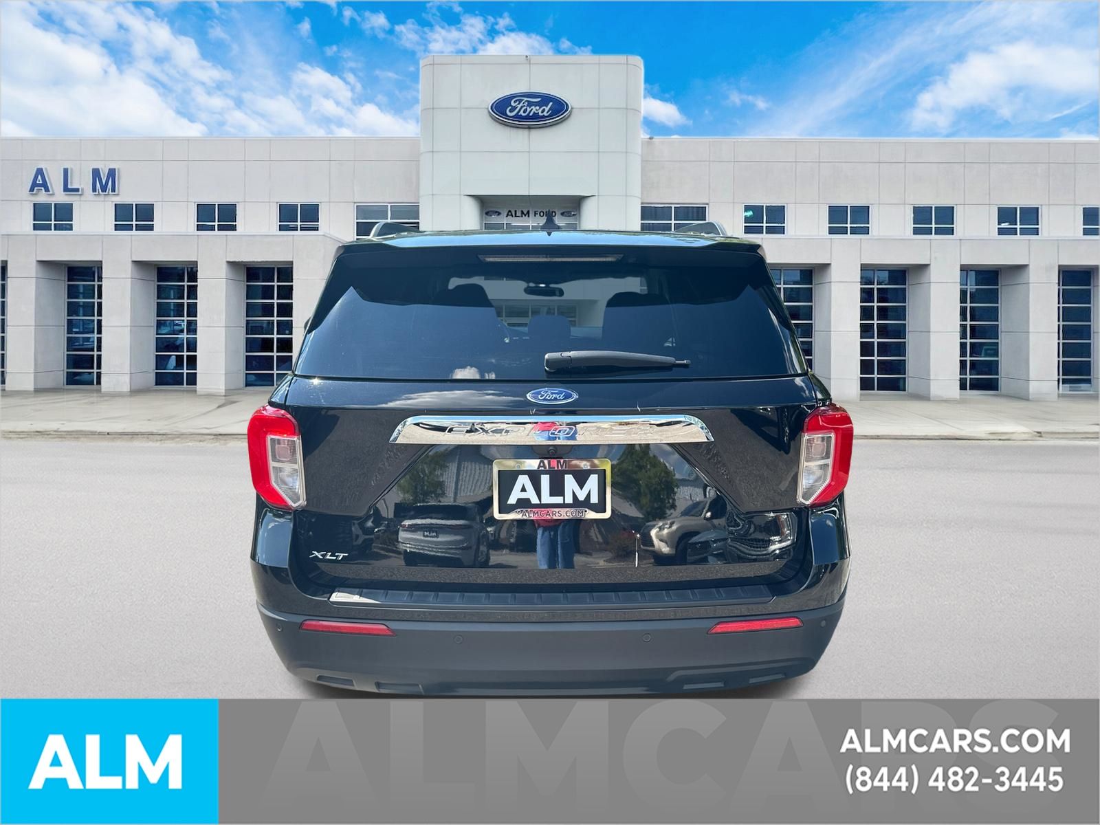 Used 2024 Black Ford XLT image 6