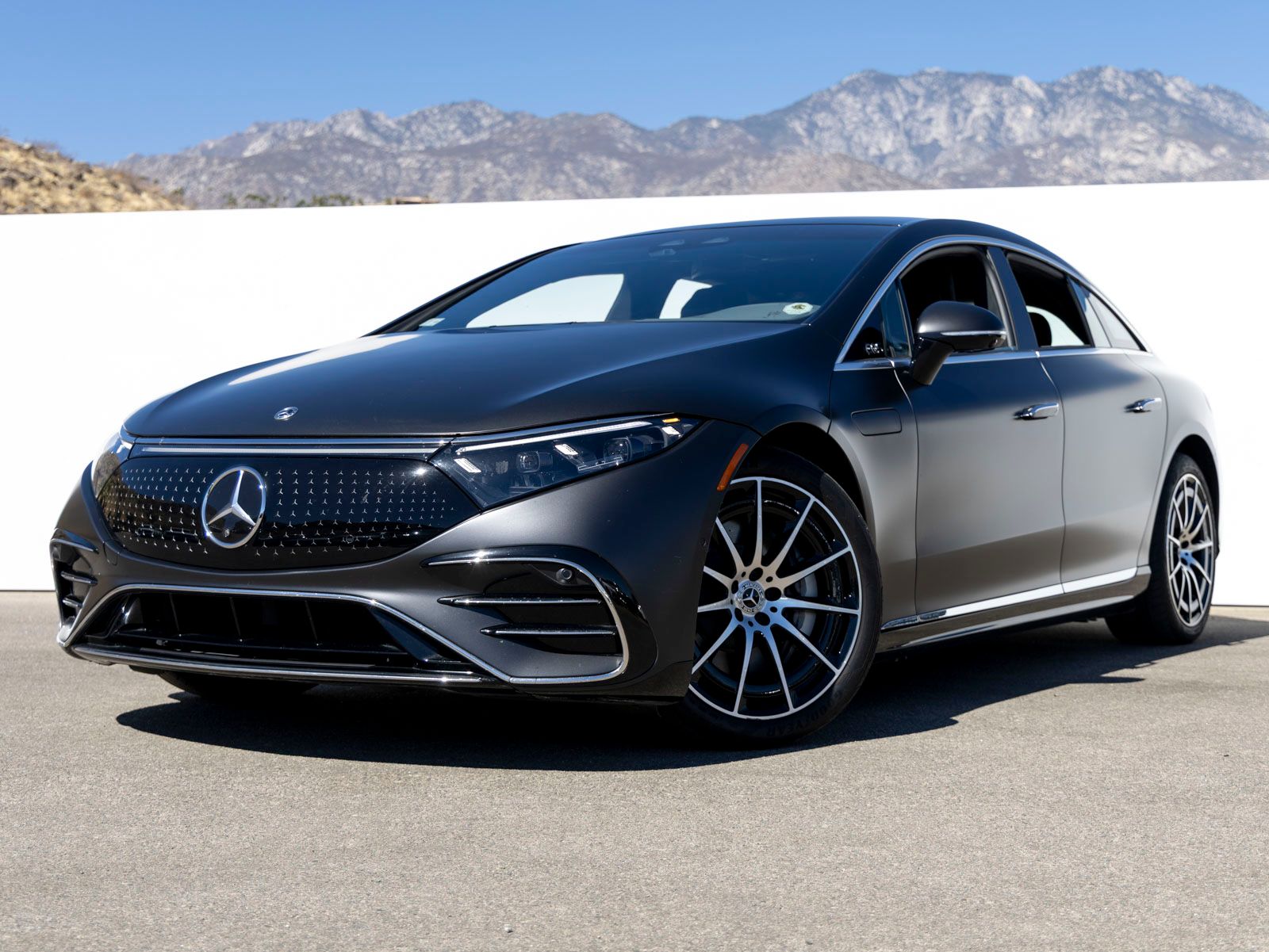 MANUFAKTUR Graphite Gray Magno 2024 Mercedes-Benz EQS Sedan All-Wheel Drive 1-Speed Automatic