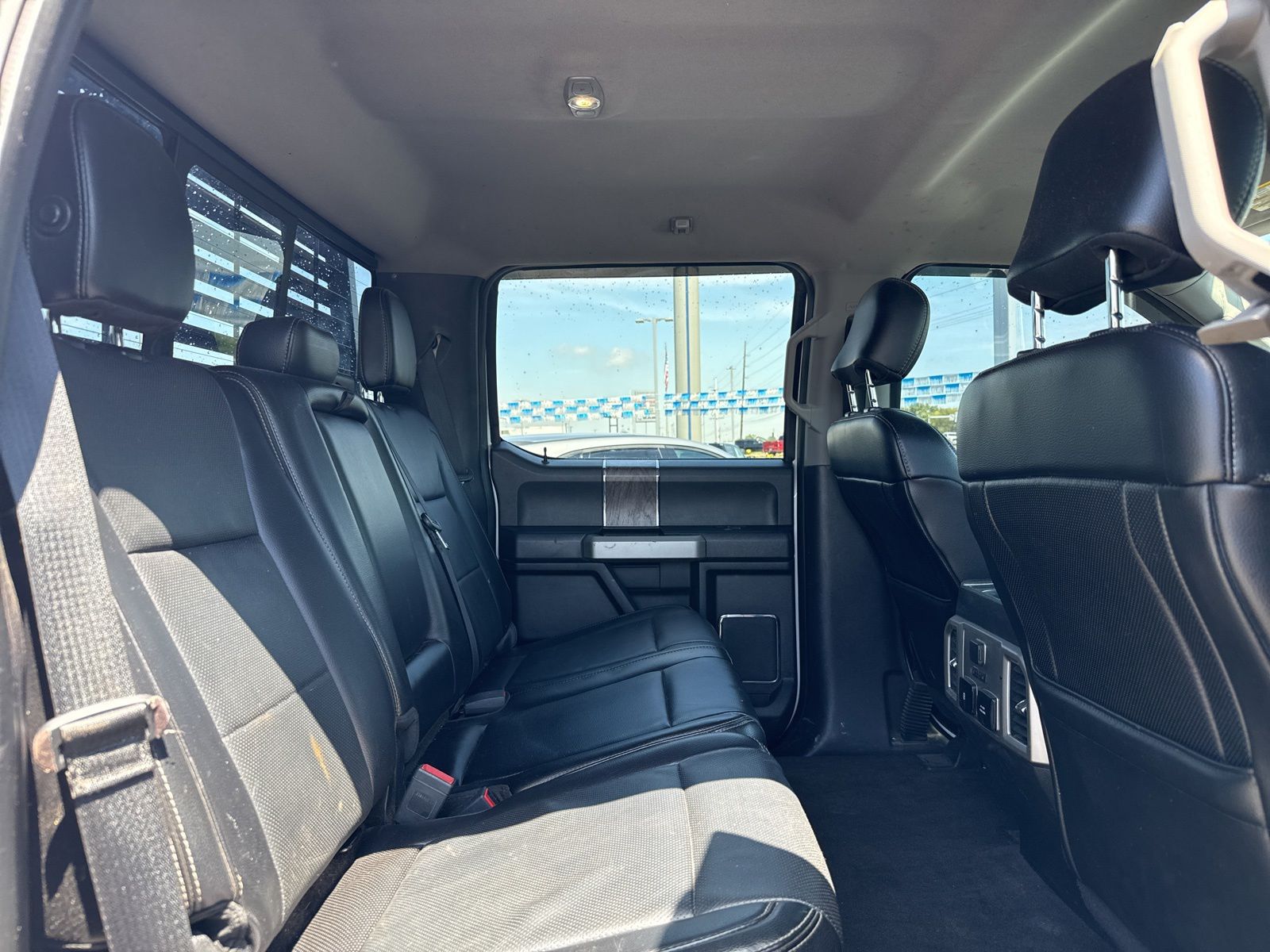2018 Ford F-250SD image 16