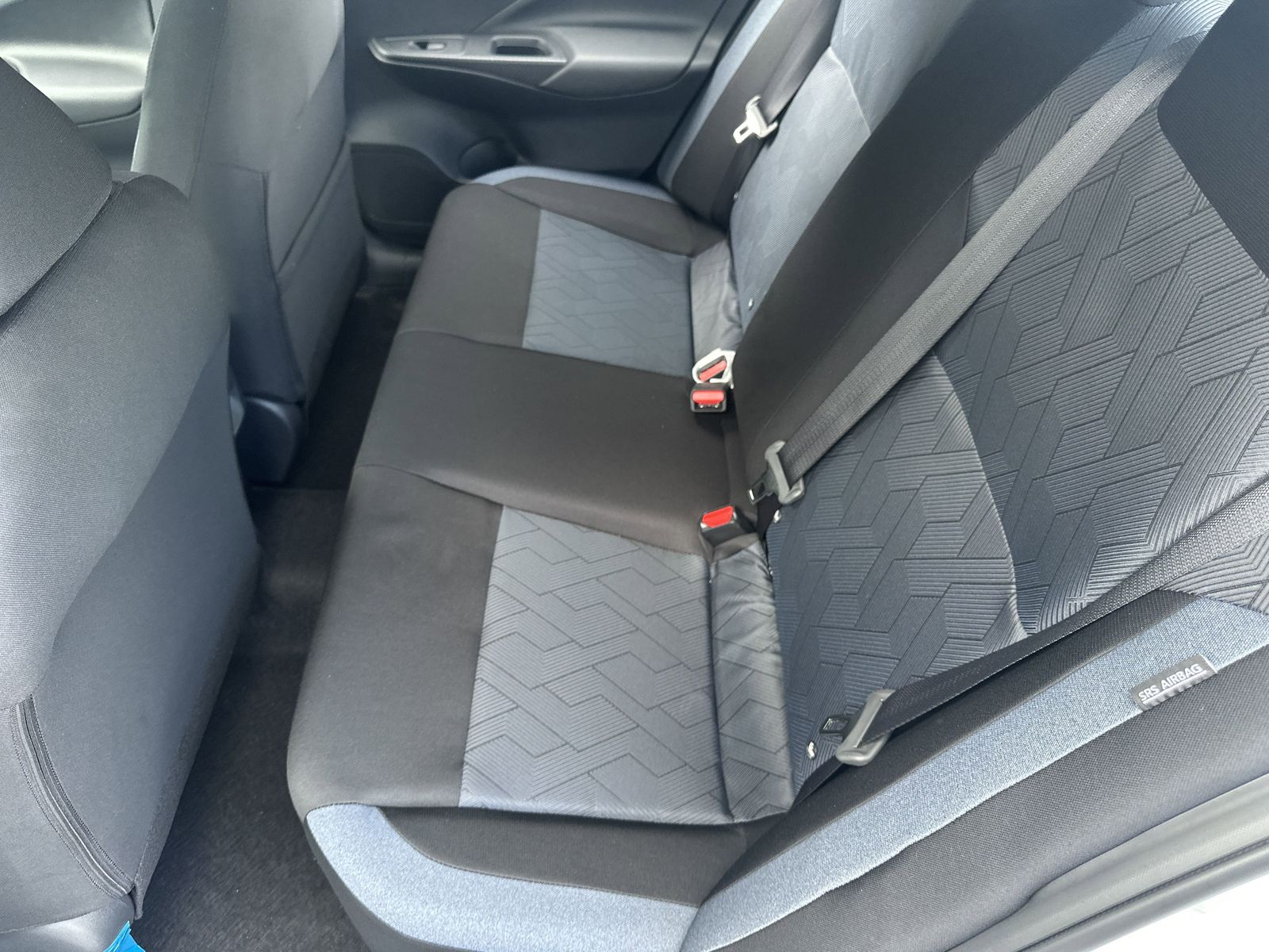 2025 Nissan Versa 1.6 SV photo 19