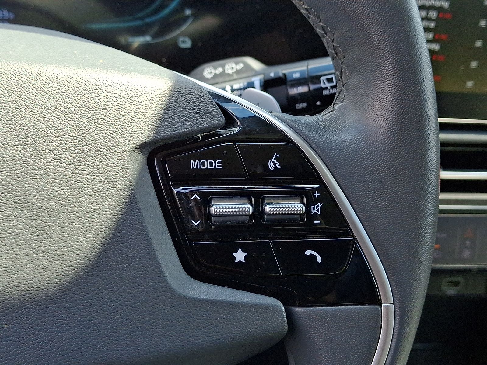Used 2023 Kia Niro SUV