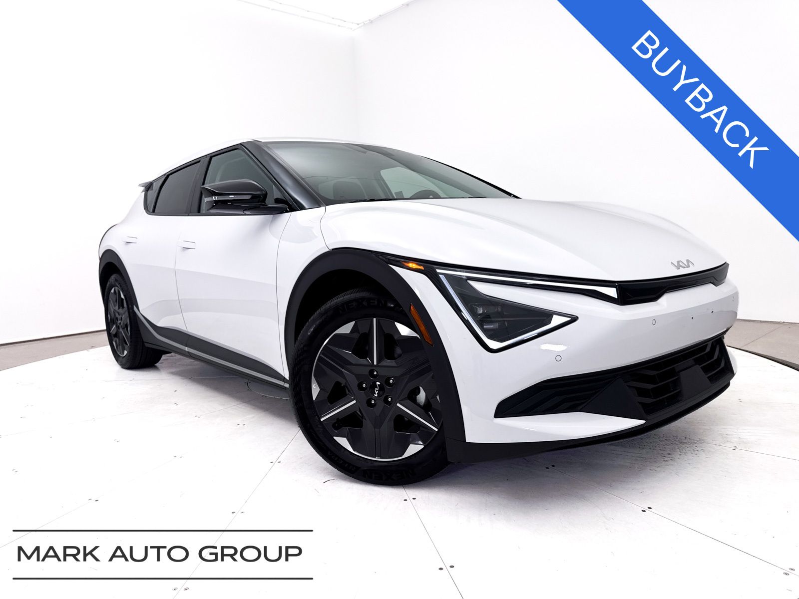 2025 Kia EV6 Light