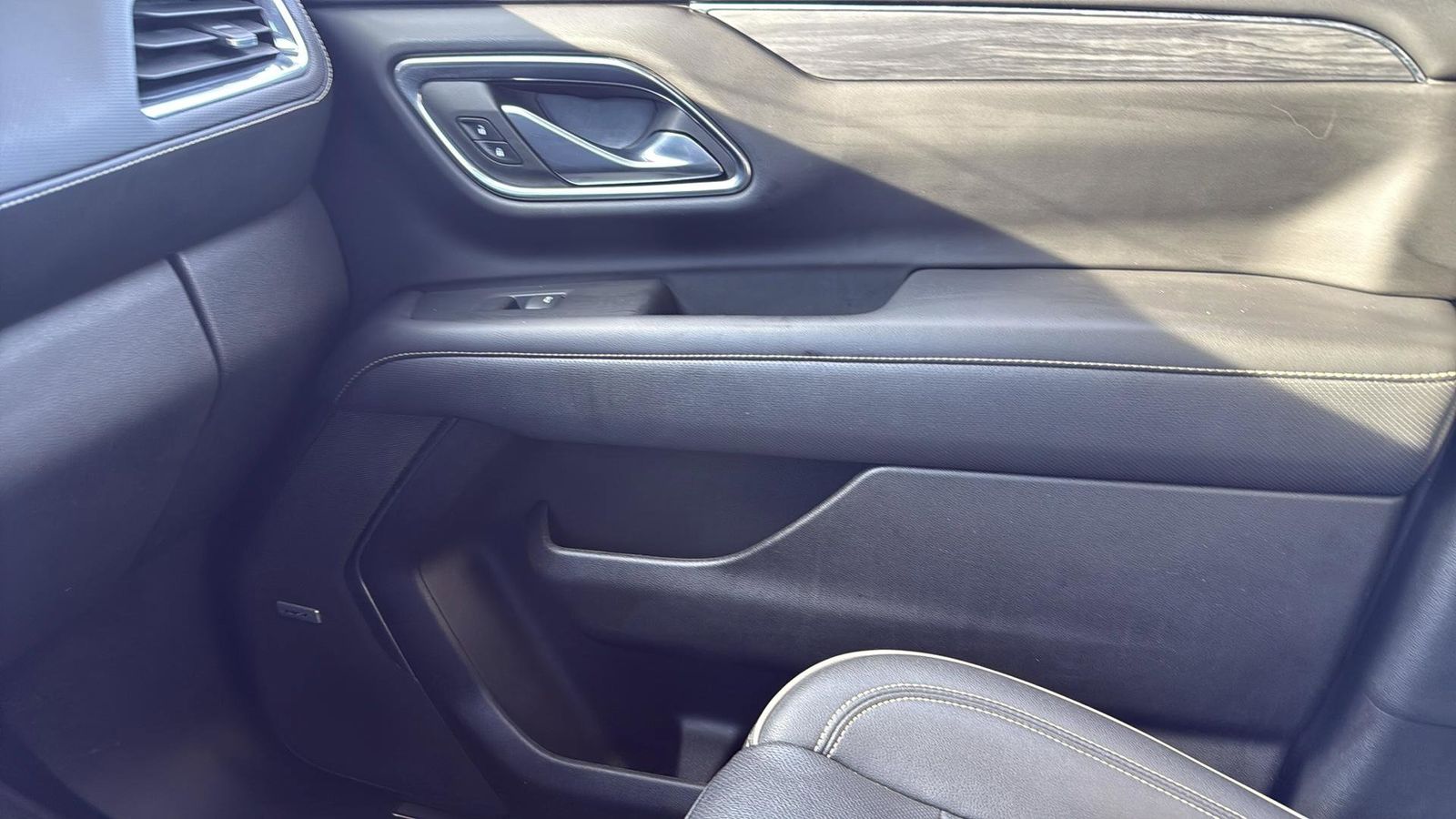 Used Car 2023 Gmc Yukon Xl  Slt For Sale Under $50,000 In Austin, Texas