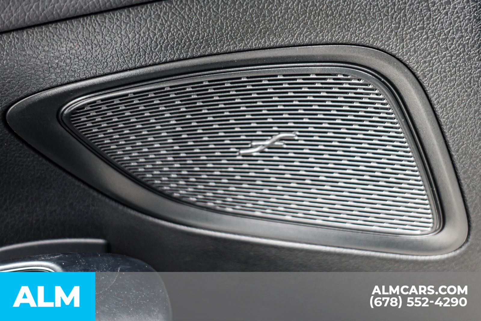 2025 Mercedes Benz C 300 photo 45