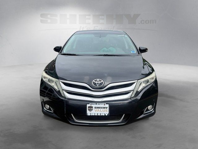Used 2014 Black Toyota Limited image 17