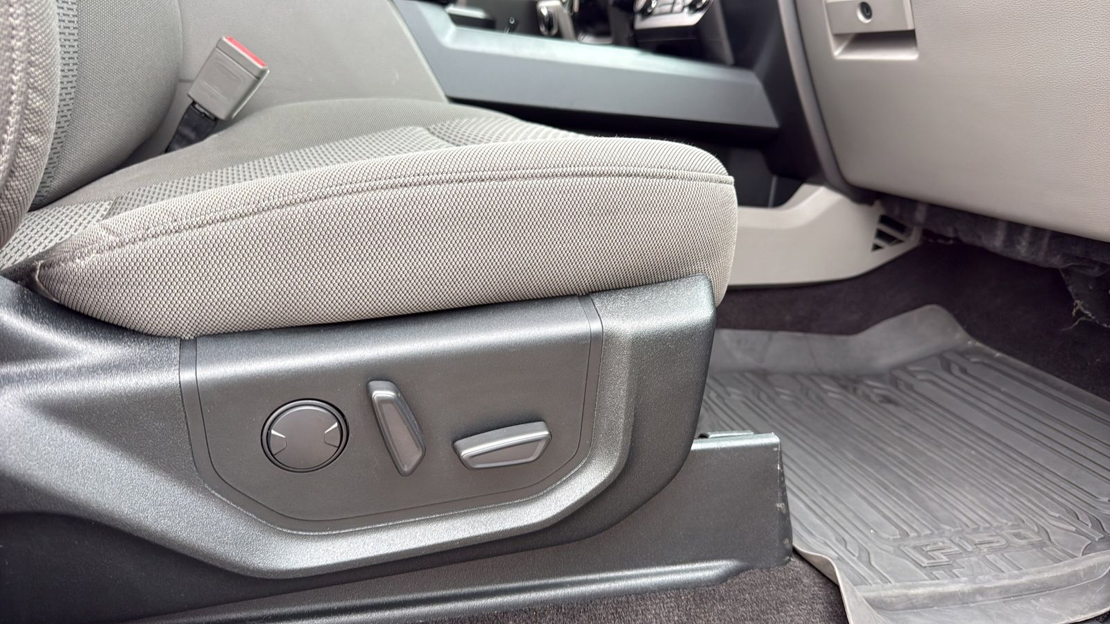 Used Car 2020 Ford F-150  Xlt For Sale Under $35,000 In Austin, Texas