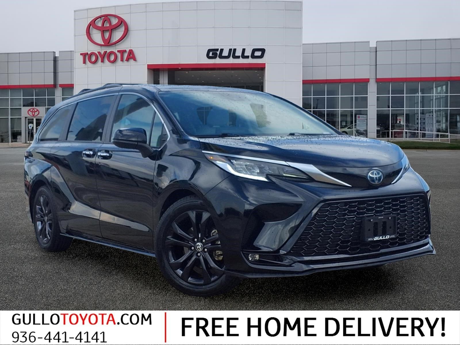 2023 Toyota Sienna XSE Black at Westside Lexus