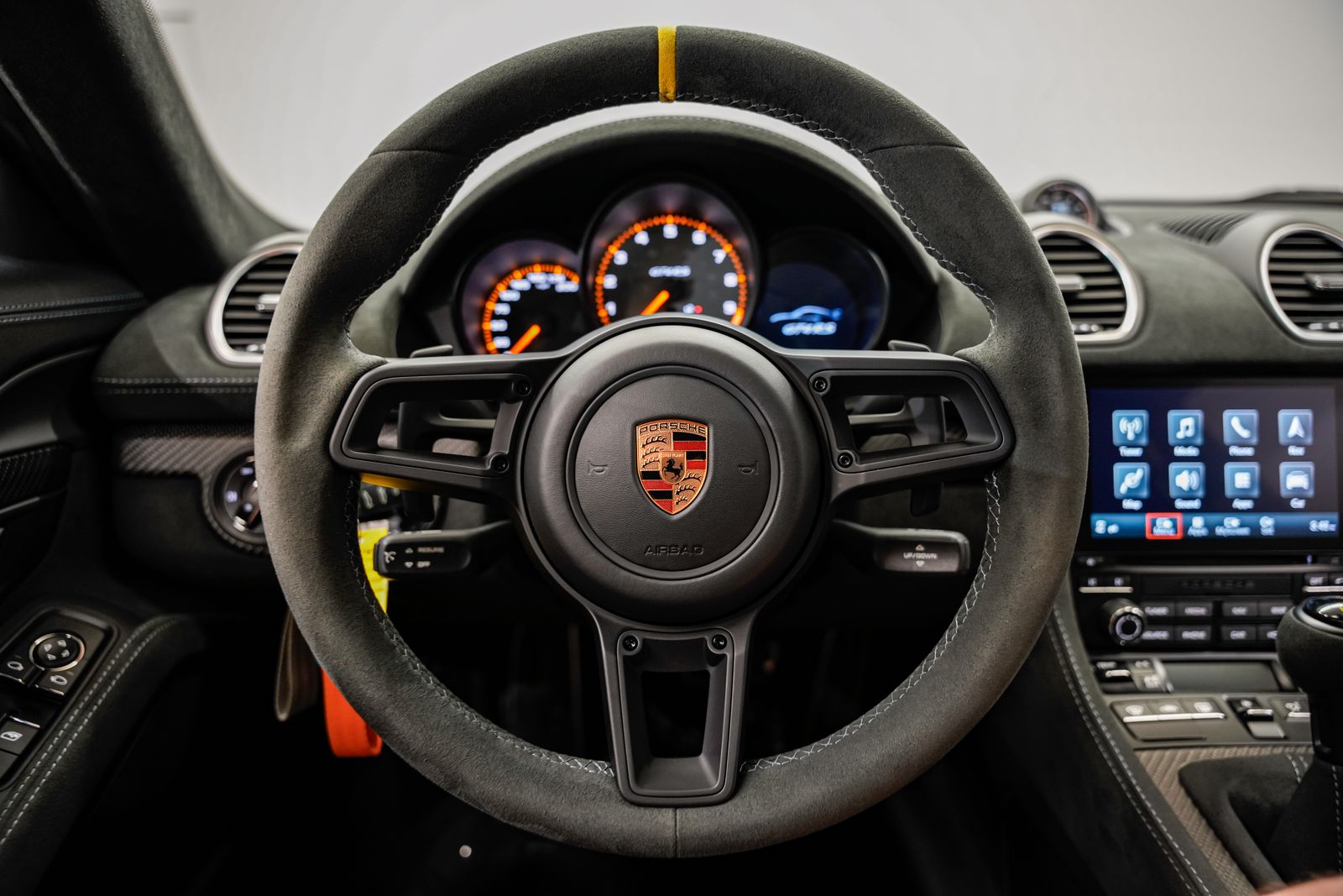 2023 Porsche 718 Cayman GT4 RS — photo 9