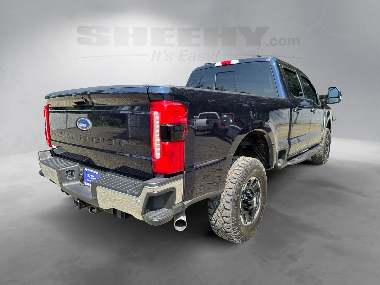 Certified Used 2025 Antimatter Blue Metallic Ford Lariat image 13