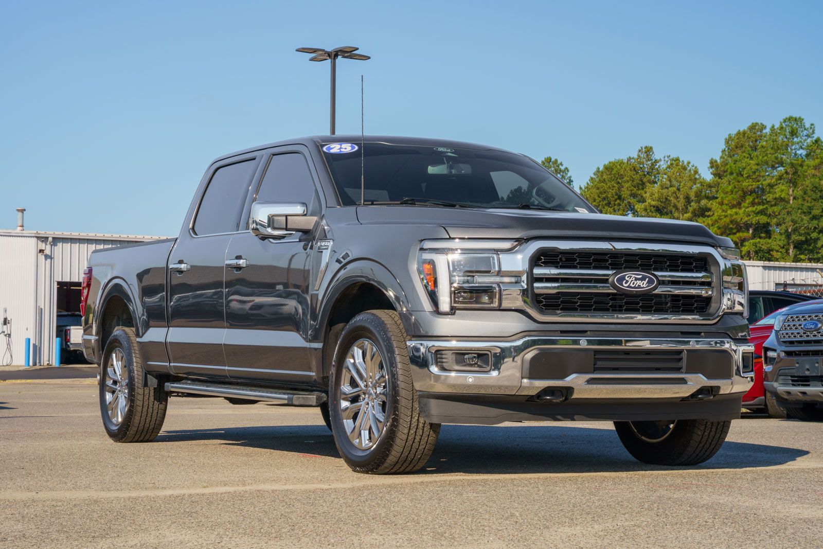 2025 Ford F-150 Gris (Gray Metallic) Camioneta Todo terreno Automática