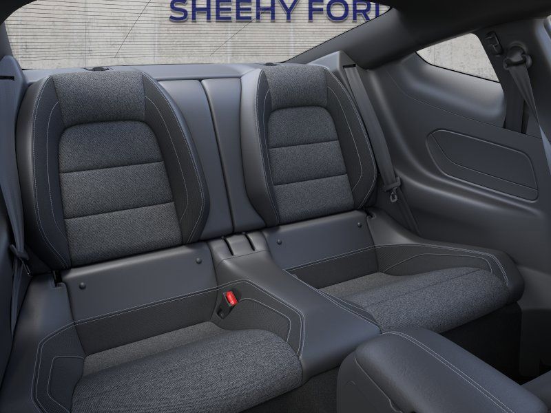 2025 Ford Mustang GT Fastback - Photo 11