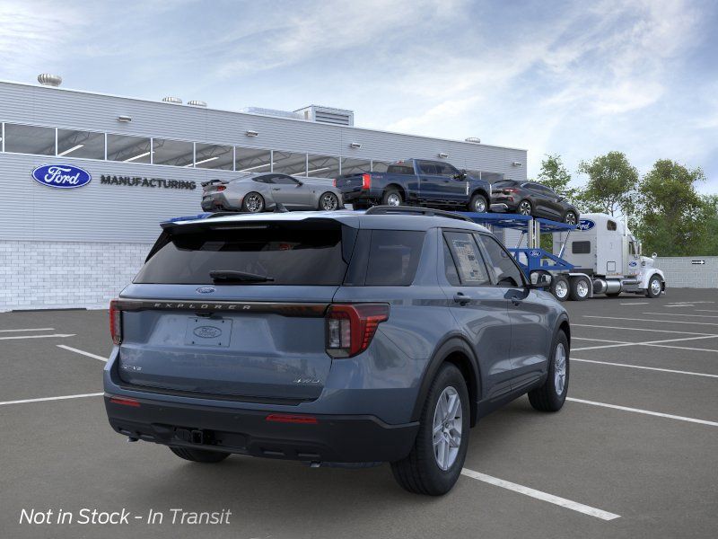 New 2026 Vapor Blue Metallic Ford Active image 8