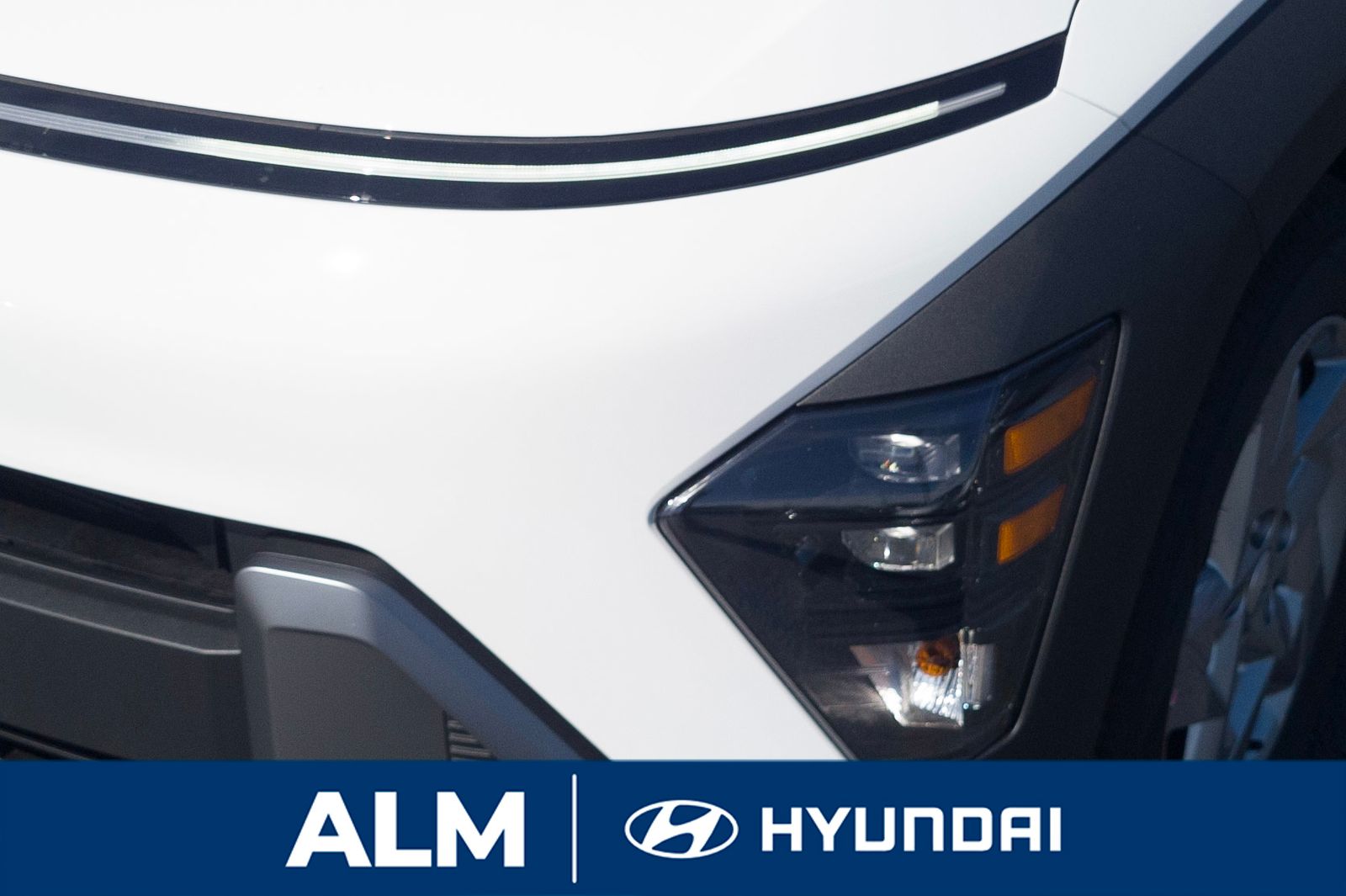 2026 Hyundai Kona SE photo 9