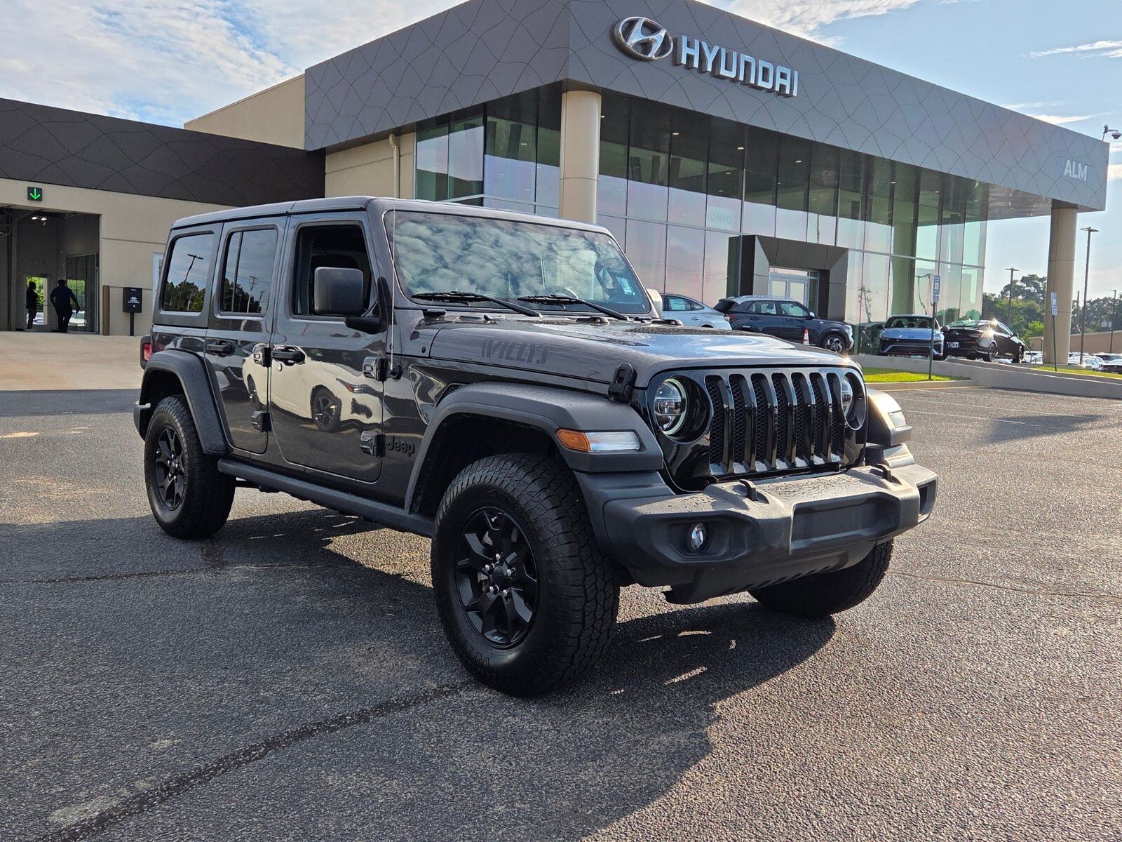 Gray (Granite Crystal Metallic Clearcoat) 2020 Jeep Wrangler SUV / Crossover Four-Wheel Drive 8-Speed Automatic
