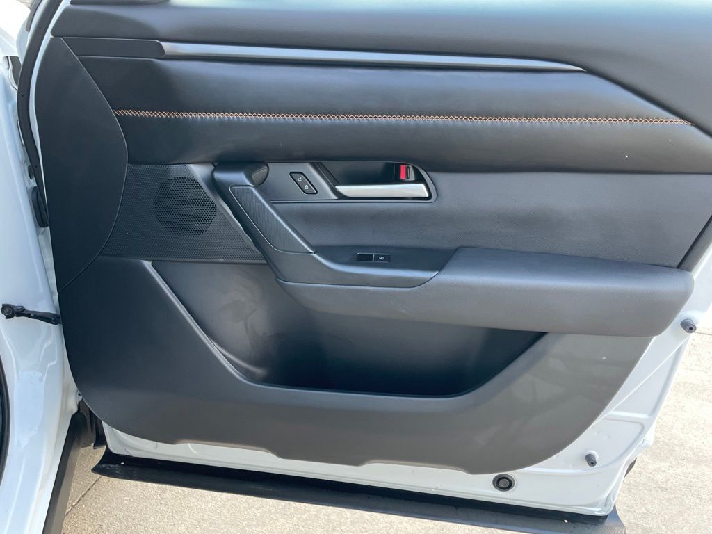 Used Car 2025 Mazda Cx-50  2.5 Turbo Premium Package For Sale Under $40,000 In Austin, Texas