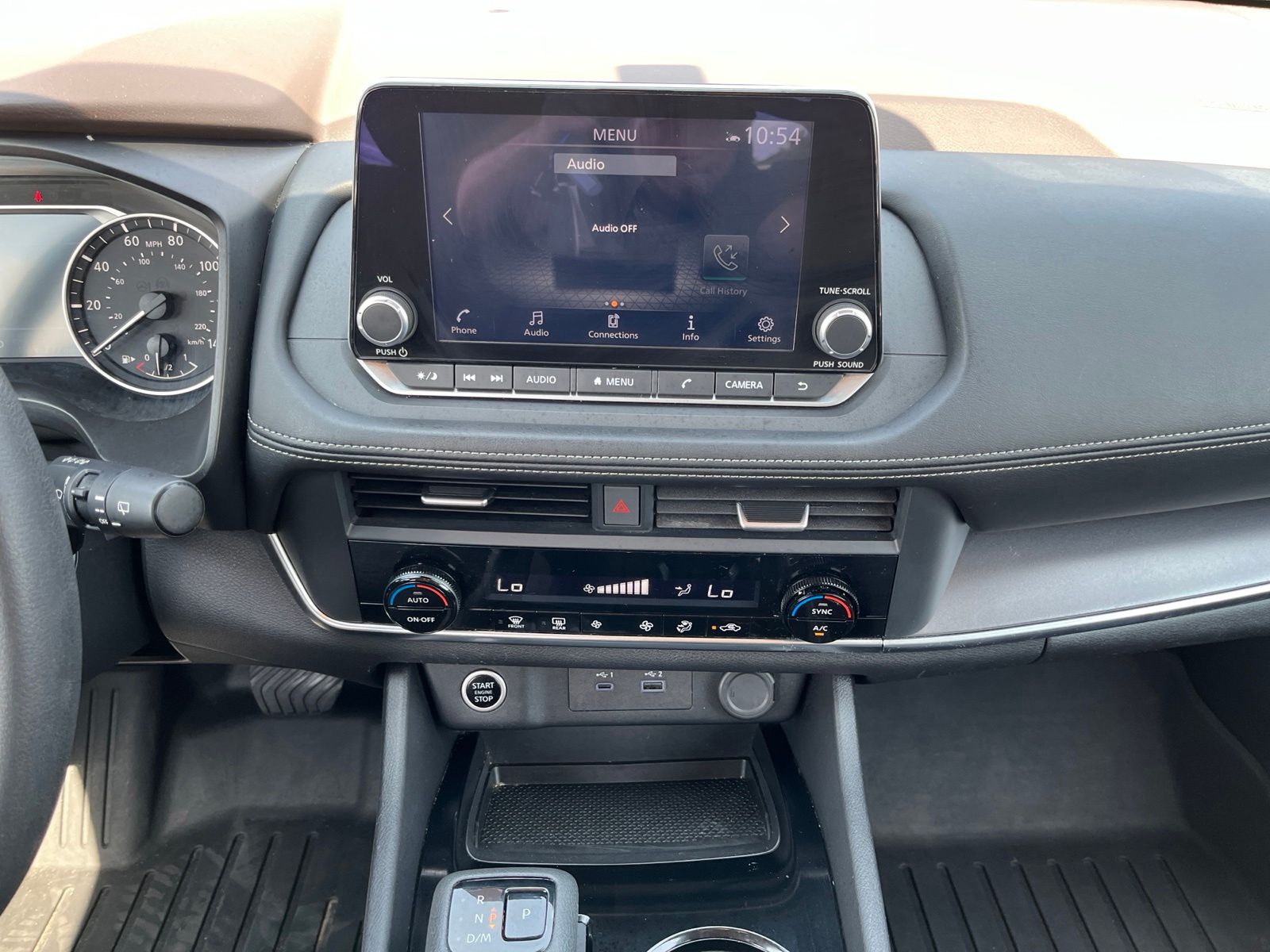 2023 Nissan Rogue SV - 9