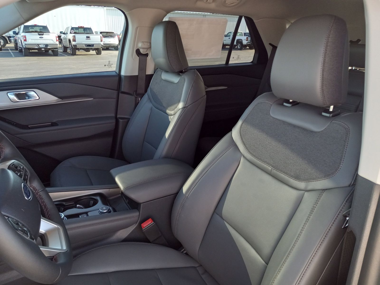 2026 Ford Explorer image 11