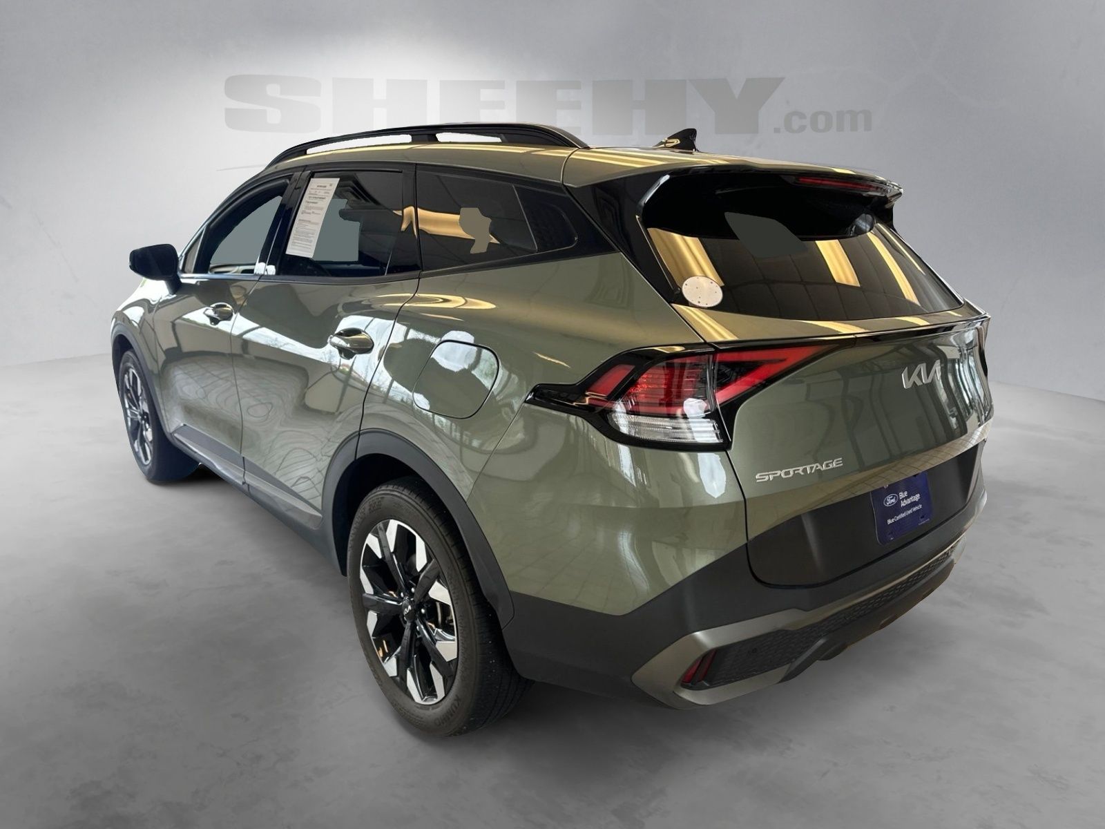 Used 2023 Jungle Green Kia X-Line image 14