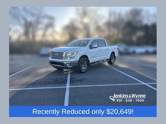 Pearl White Metallic 2019 Nissan Titan SL Crew Cab 4WD Pickup Truck Four-Wheel Drive 7-Speed Automatic