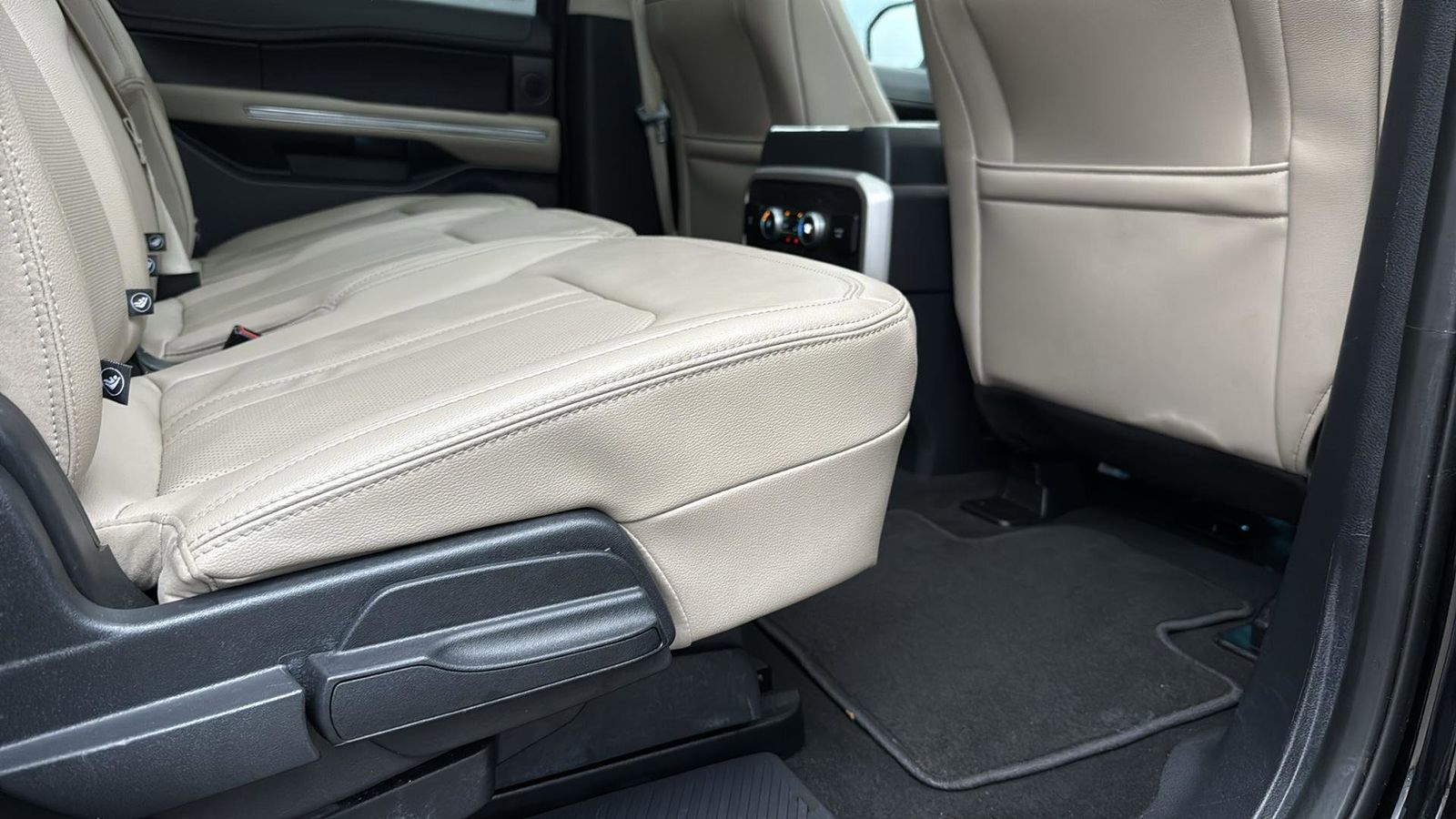 Used Car 2024 Ford Expedition Max  Limited For Sale Under $60,000 In Austin, Texas