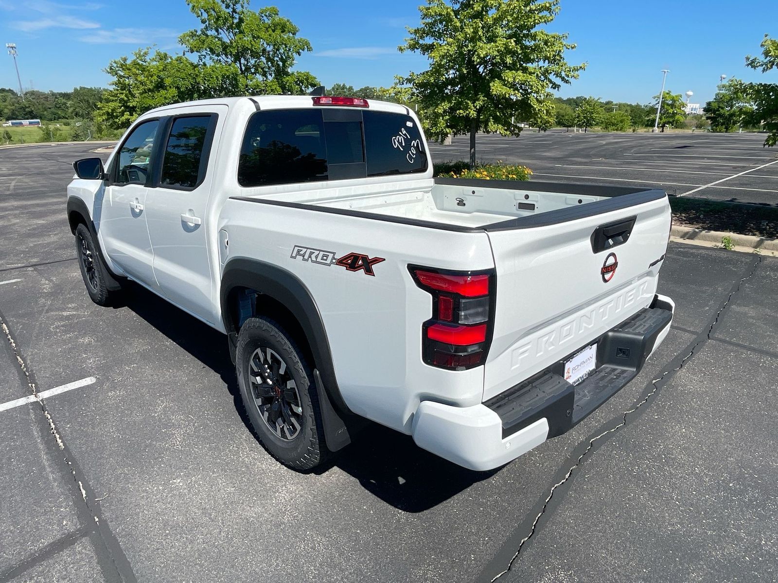 2024 Nissan Frontier PRO-4X 33