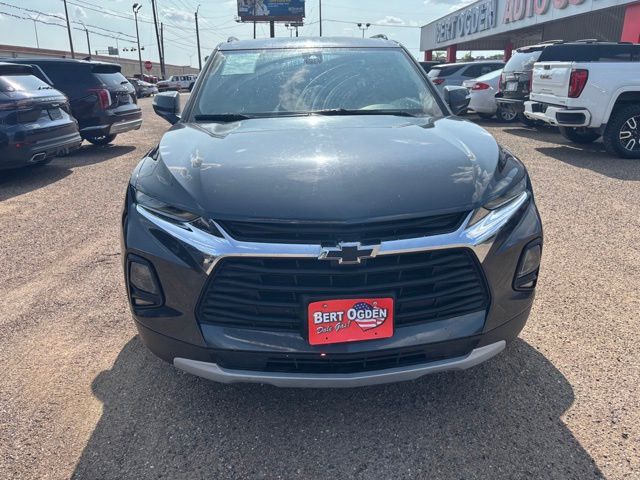 Used 2022 Gray Chevrolet LT image 2