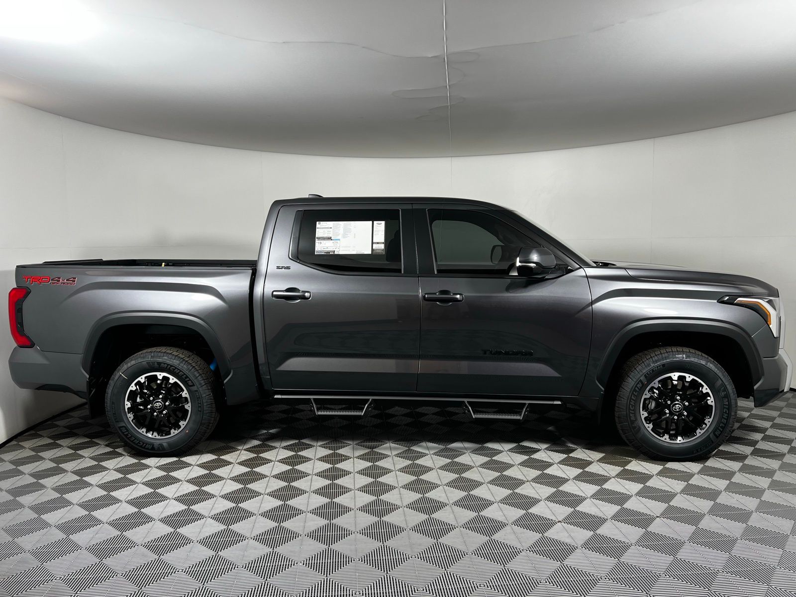 2025 Toyota Tundra SR5 4