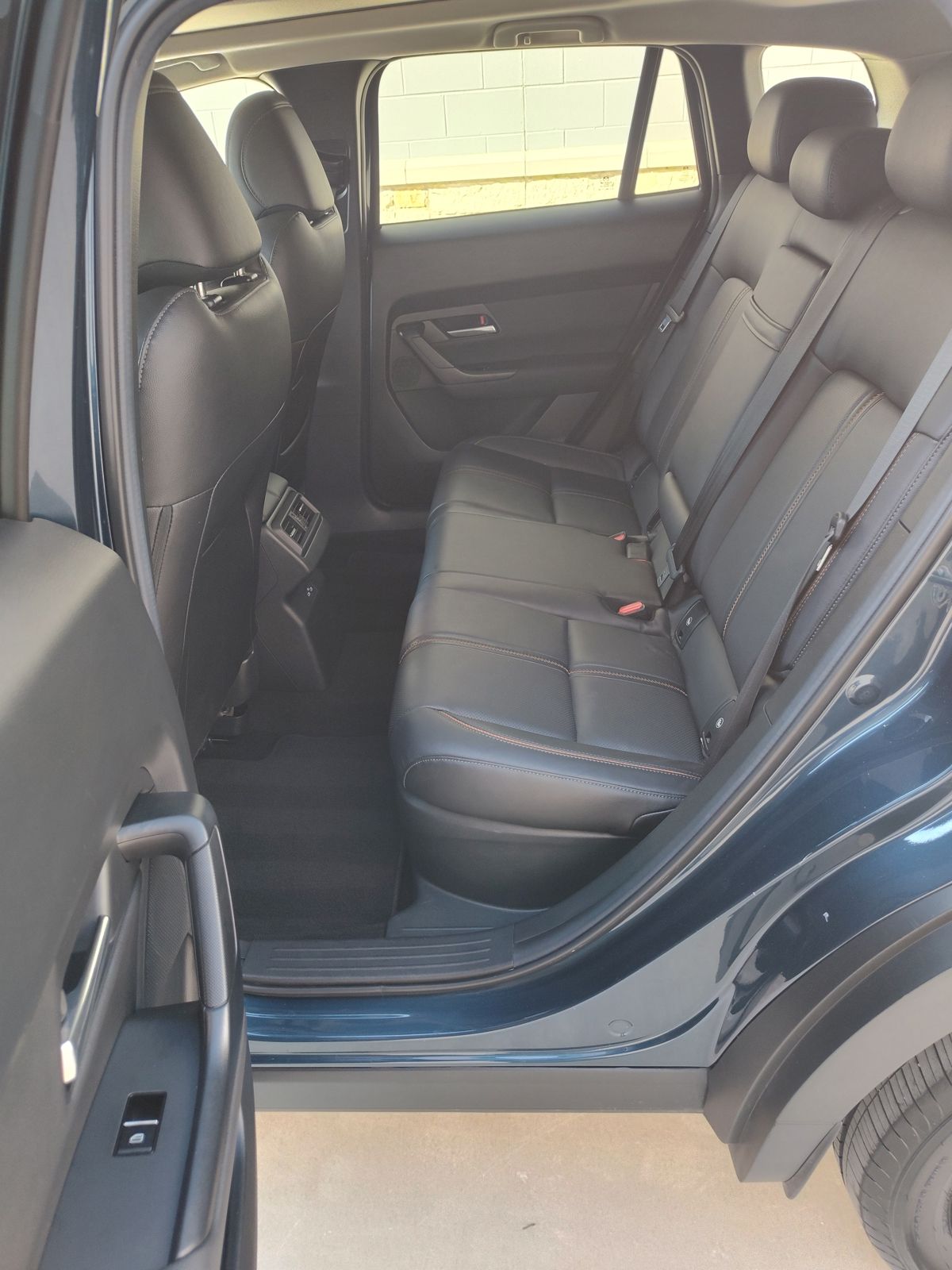 2025 Mazda CX-50 Premium Plus - Photo 6
