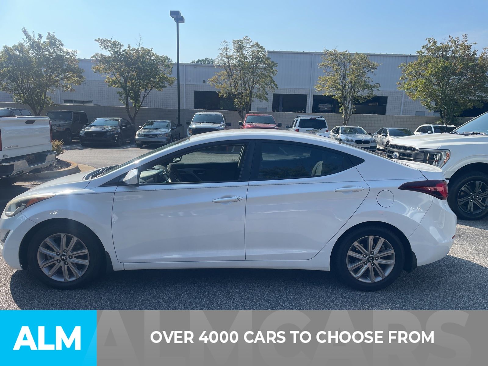 2016 Hyundai Elantra SE photo 2