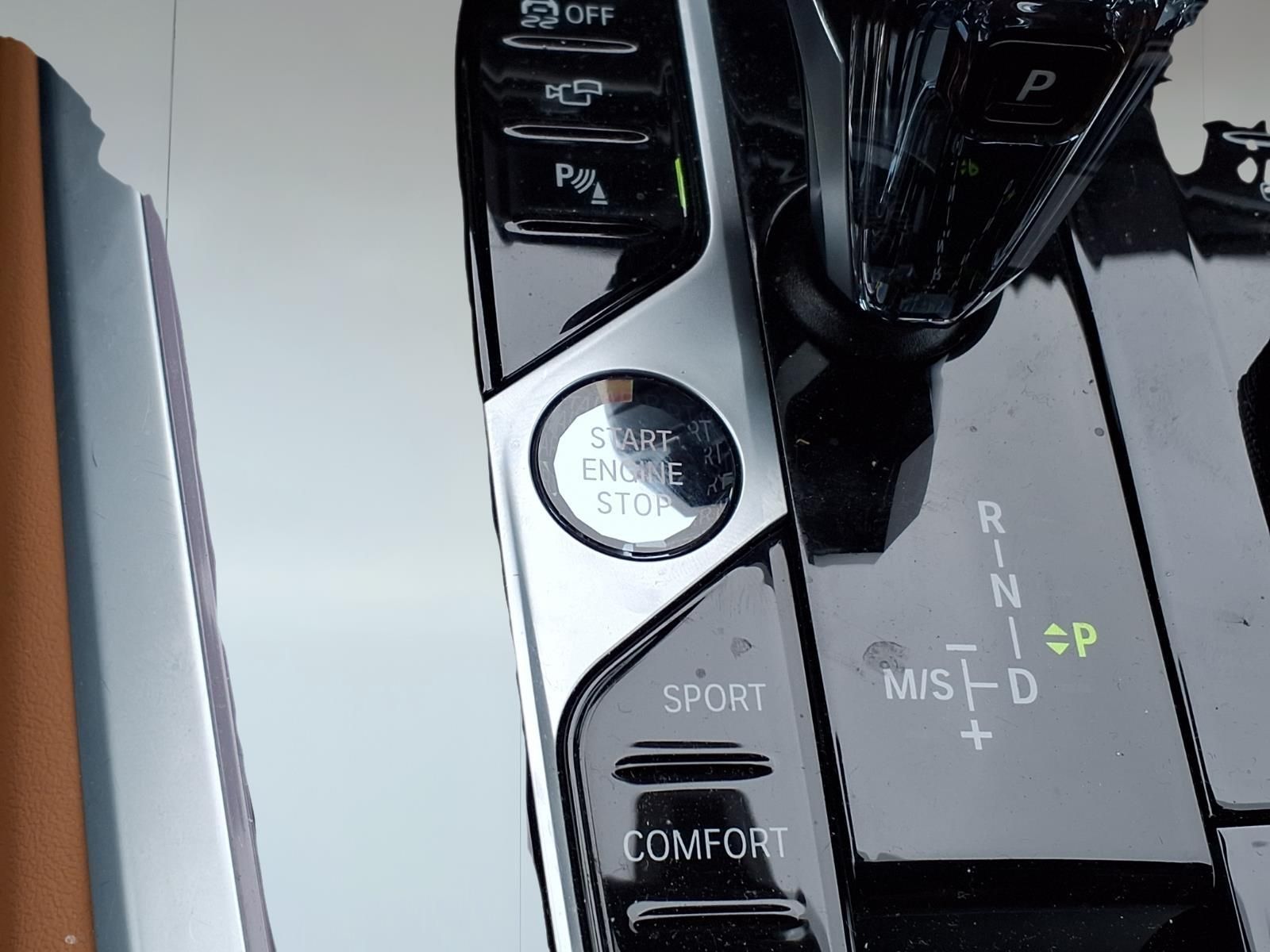 2023 BMW X5 sDrive40i White at Bayway Cadillac Southwest