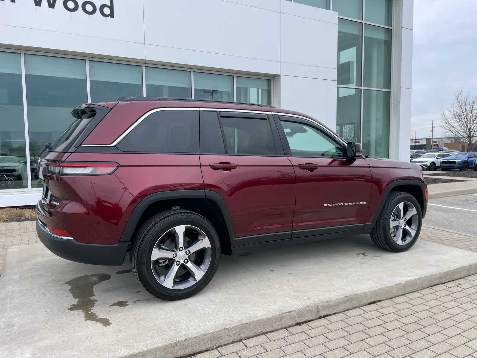 used 2025 Jeep Grand Cherokee car, priced at $41,250