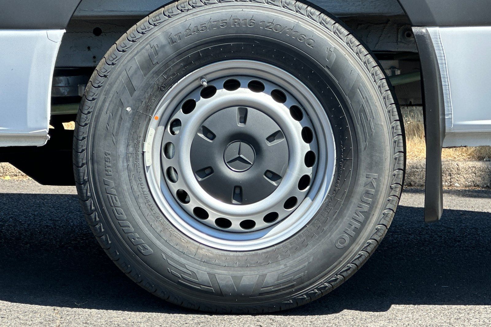 New 2025 Mercedes-benz eSprinter 2500 Van