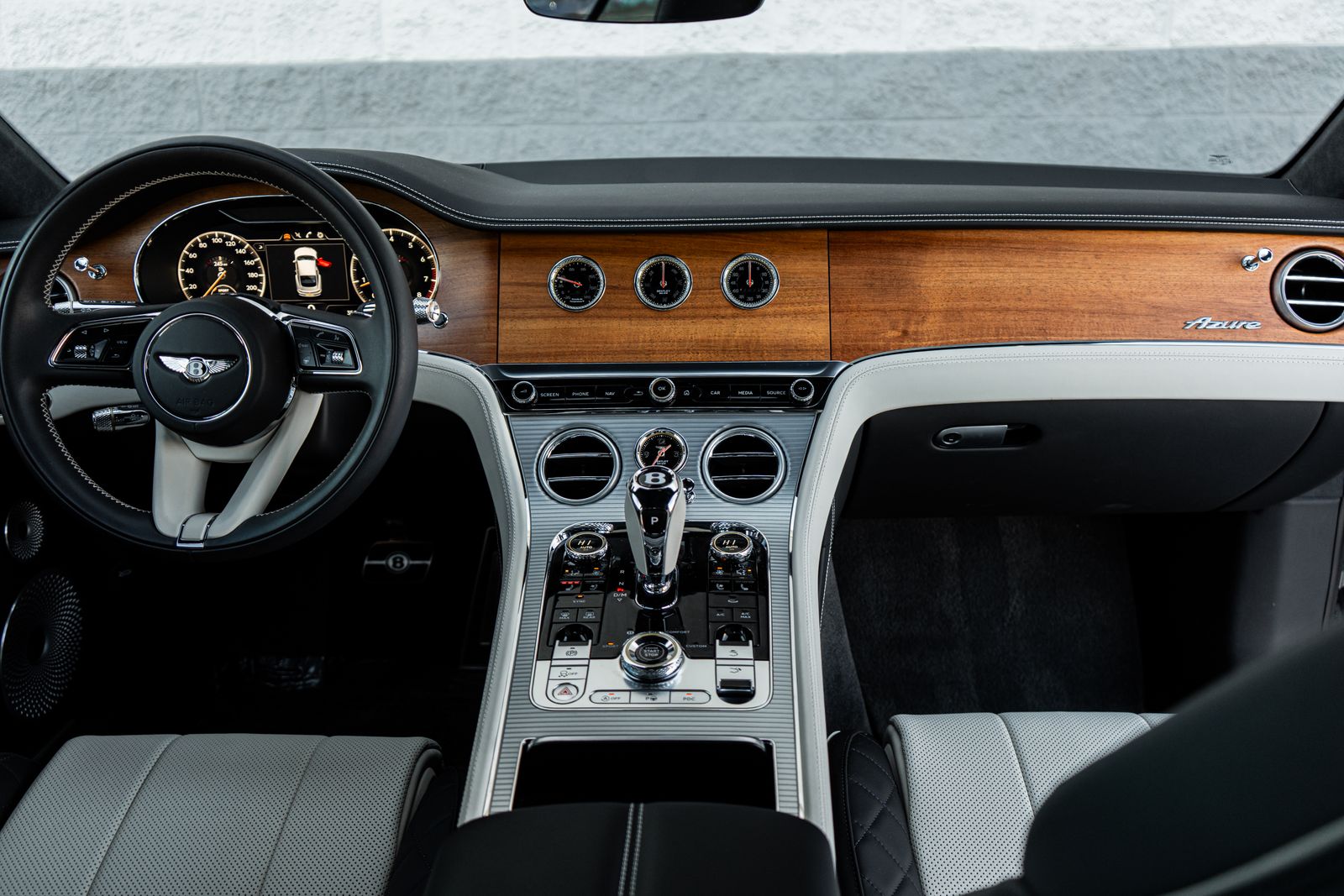 2023 Bentley Continental GT Azure photo 4