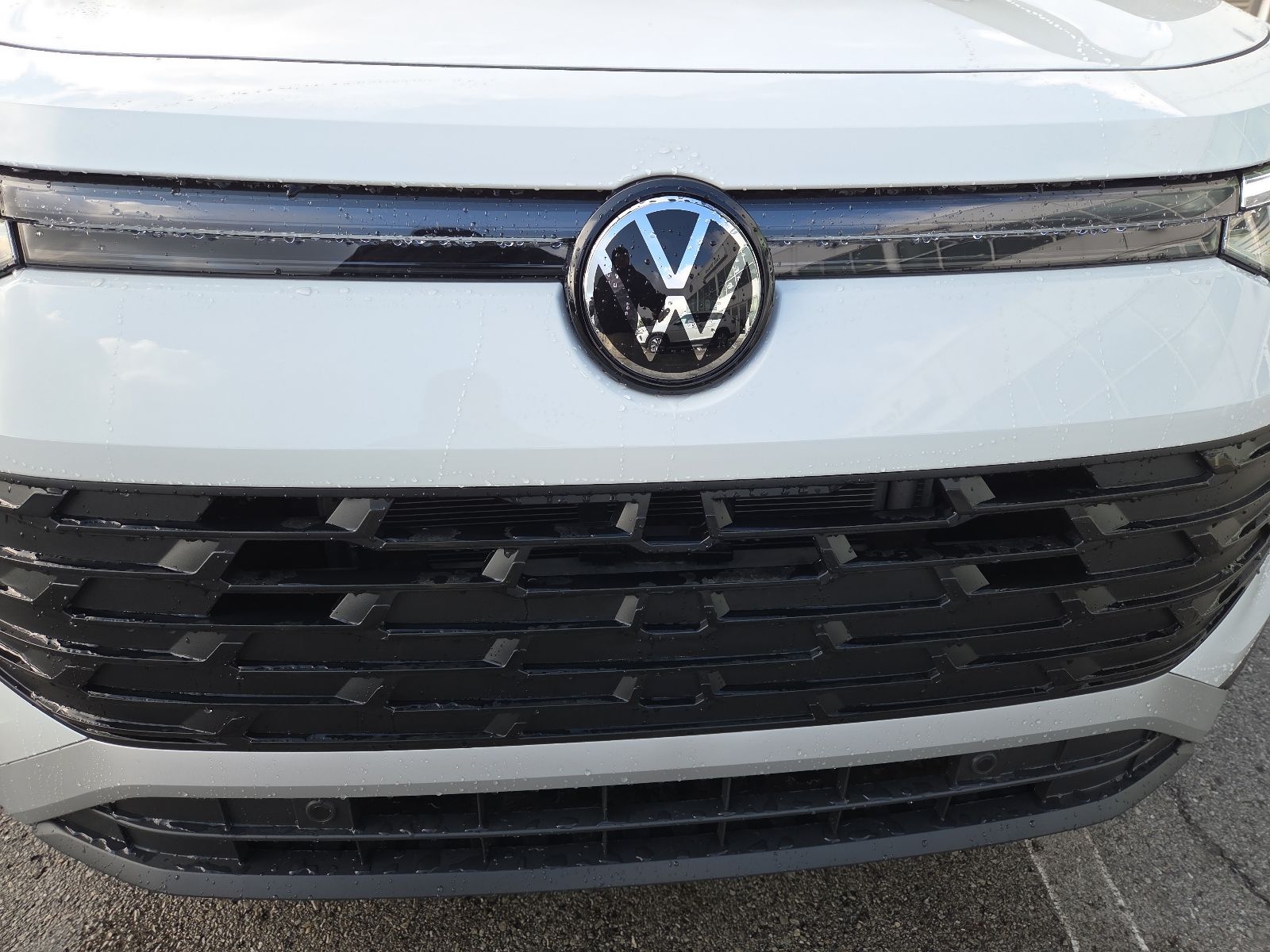 new 2026 Volkswagen Tiguan car, priced at $32,181