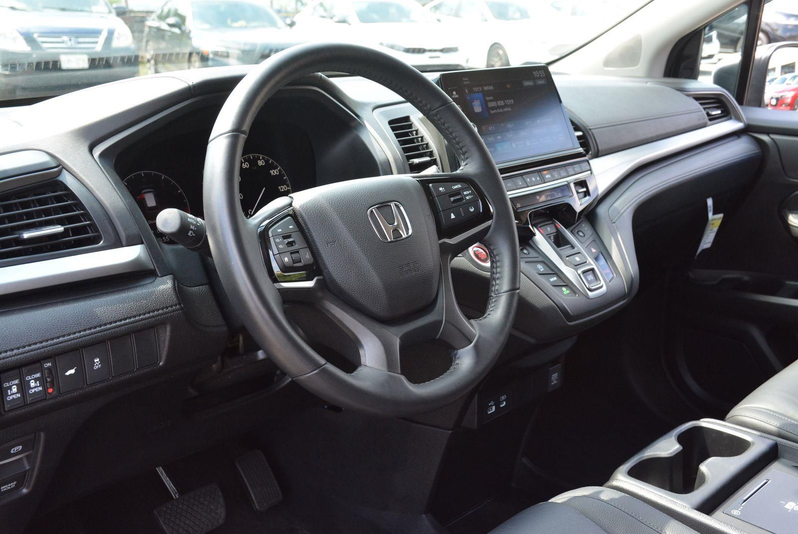 Used 2026 Honda Odyssey Van