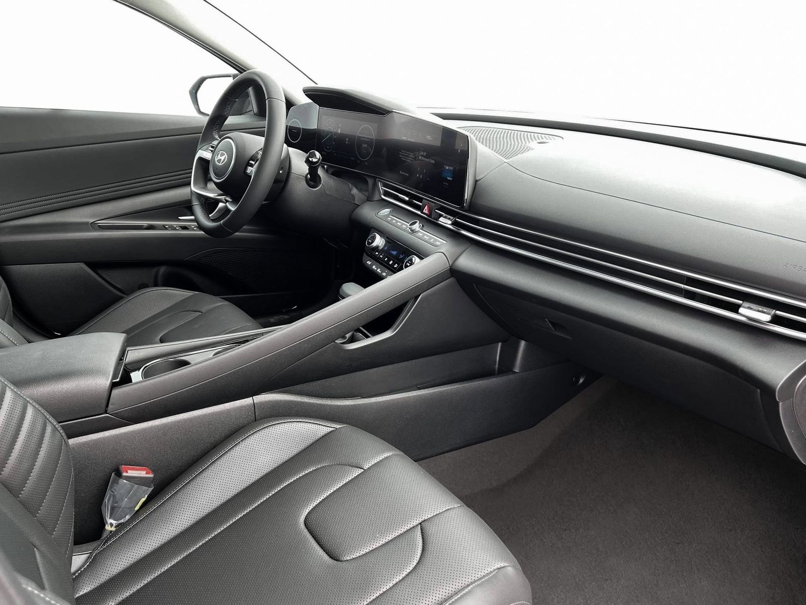 Elantra Hybrid Limited